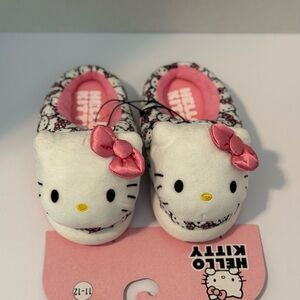 Hello Kitty Plush Slippers with Pink Accents